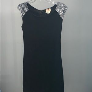 Black dress with silver sequence